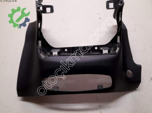 Ford Tourneo Courier Torpido çıkma parça