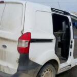 Ford Tourneo courier Van Tavan arka orjinal çıkma