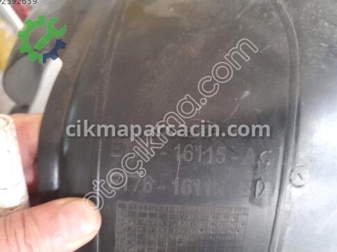 Ford Tourneo Courier Davlumbaz çıkma parça