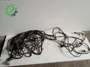 FORD TRANSİT 350 ARKA ELEKTRİK TESİSATI