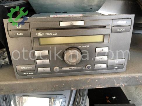Ford Transit Connect Teyp çıkma parça