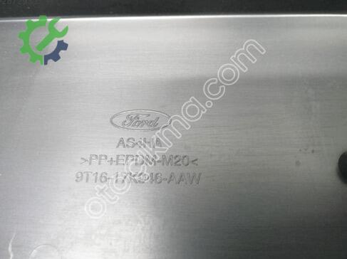 Ford Transit Connect Ön Panjur 9T1617K946AA çıkma parça
