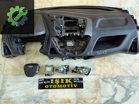 Ford Transit Custom Torpido çıkma parça