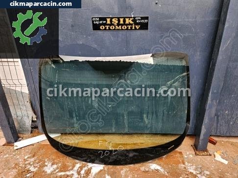 Ford Transit Custom Ön Cam çıkma parça
