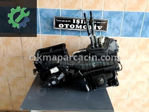 Ford Transit Custom Kalorifer Kutusu çıkma parça