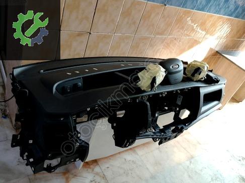 Ford Transit Custom Torpido çıkma parça
