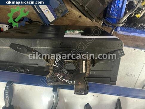Ford Transit Custom Silecek Kolu çıkma parça