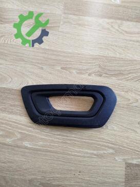 Ford Transit Custom Sis Farı Çerçevesi çıkma parça