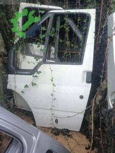 Ford Transit İçin Çıkma Sol Ön Kapı Parçası