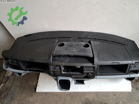 Ford Transit Torpido çıkma parça