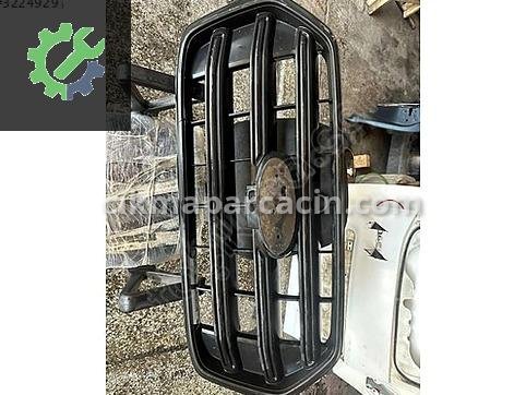 Ford Transit Ön Panjur çıkma parça