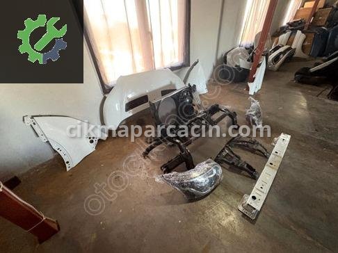 Ford Transit Ön Far çıkma parça