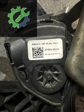 Ford Transit Pedal çıkma parça