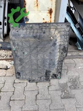 Ford Transit Bagaj Döşemesi çıkma parça