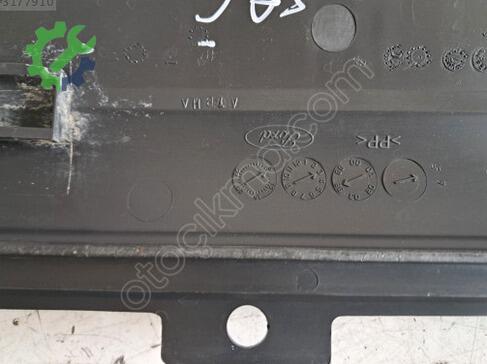 Ford Transit Ön Tampon çıkma parça