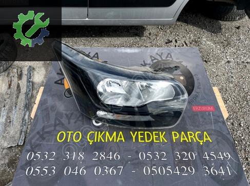 Ford Transit Sağ Ön Far 19-24 çıkma parça