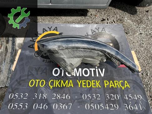 Ford Transit Sağ Ön Far 19-24 çıkma parça