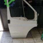 Ford transit sağ ön kapı çıkma orjinal boyasız