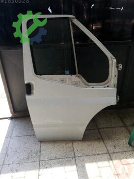 Ford Transit Sağ Ön Kapı çıkma parça
