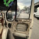 Ford transit sağ ön kapı  dolu 2003 -2008
