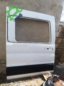 Ford Transit Sağ Sürgülü Kapı çıkma parça