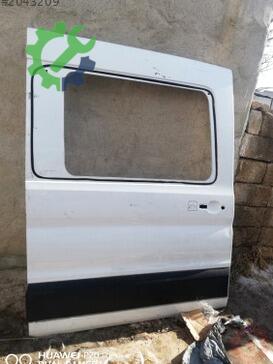 Ford Transit Sağ Sürgülü Kapı çıkma parça