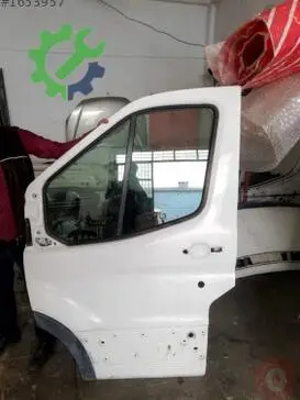 Ford Transit Custom Sol Ön Kapı çıkma parça