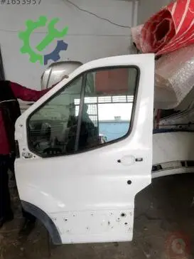 Ford Transit Custom Sol Ön Kapı çıkma parça