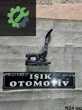 Ford Transit Pedal çıkma parça