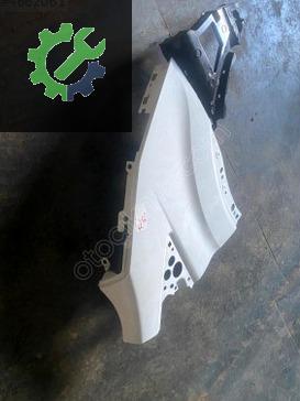 Ford Transit Custom Sağ Ön Çamurluk çıkma parça