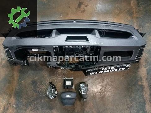 Ford Transit Torpido çıkma parça