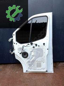 Ford Transit Sağ Ön Kapı 2020-2025 çıkma parça