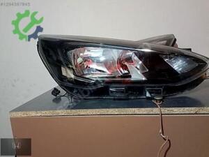 ford focus 4.5 orjinal sağ far