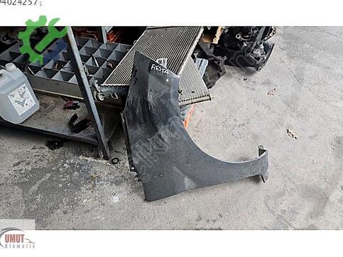 Ford Fiesta Sağ Ön Çamurluk çıkma parça