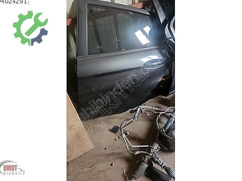 Ford Fiesta Sol Arka Kapı çıkma parça