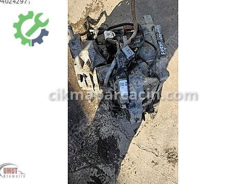 Ford Focus Şanzıman Komple çıkma parça