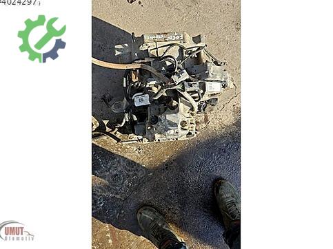 Ford Focus Şanzıman Komple çıkma parça