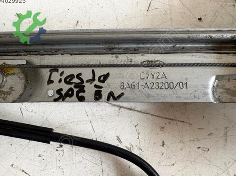 Ford Fiesta Sağ Ön Cam Krikosu çıkma parça