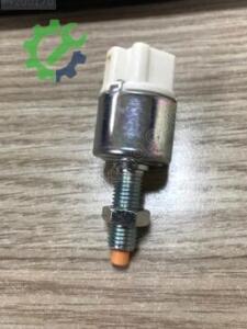 FREN MÜŞÜRÜ COROLLA 04-06/HİACE 08-11/RAV4 02-06 (4 PİN)