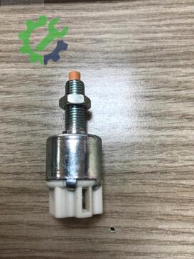 Toyota Corolla Fren Müşürü 84340-06010 çıkma parça