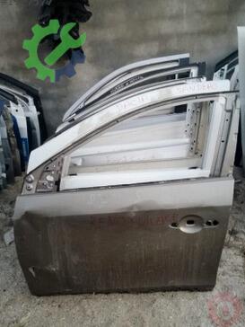 Renault Fluence Sol Ön Kapı çıkma parça
