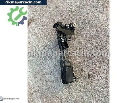 BMW 5 Serisi Yakıt Dağıtıcı çıkma parça