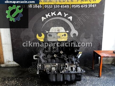 Ford Transit Custom Yarım Motor çıkma parça