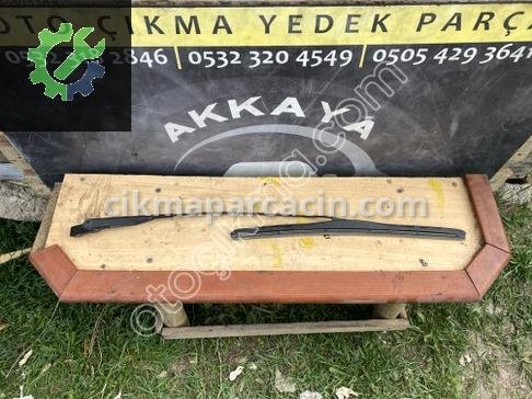 Opel Corsa Silecek Kolu GM09114667RH çıkma parça