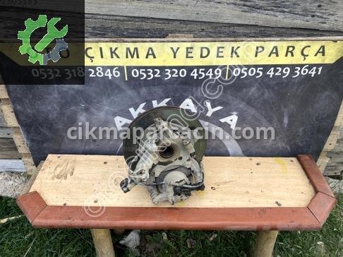 Opel Meriva Sağ Taşıyıcı GM13154318 çıkma parça