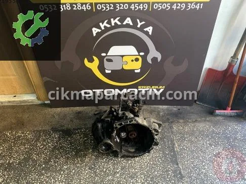 Volkswagen Golf Şanzıman Komple çıkma parça