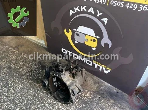 Volkswagen Golf Şanzıman Komple çıkma parça