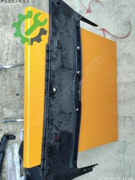 Volkswagen Golf Bagaj 1J6863459C çıkma parça