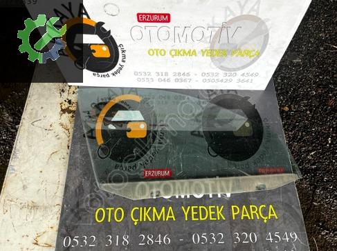 Volkswagen Golf Sağ Ön Kapı Camı çıkma parça