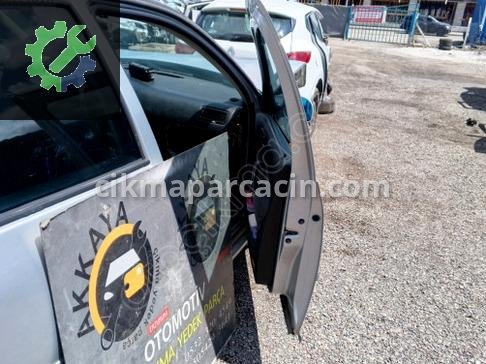 Volkswagen Golf Sağ Ön Kapı çıkma parça